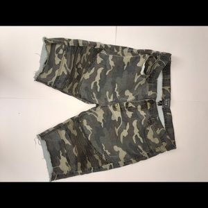 Bleecker and Mercer Camo shorts